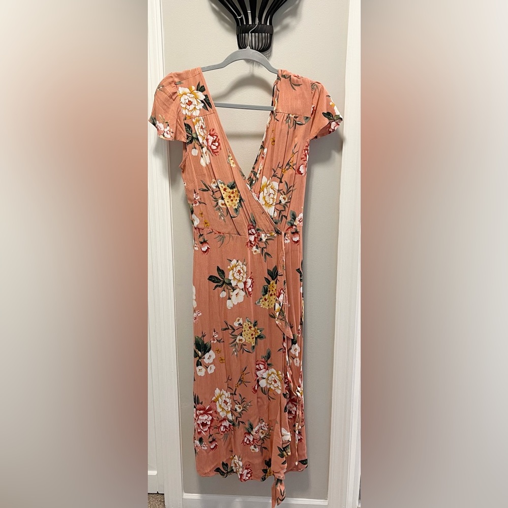 Xhilaration Pink/Peach Floral Dress